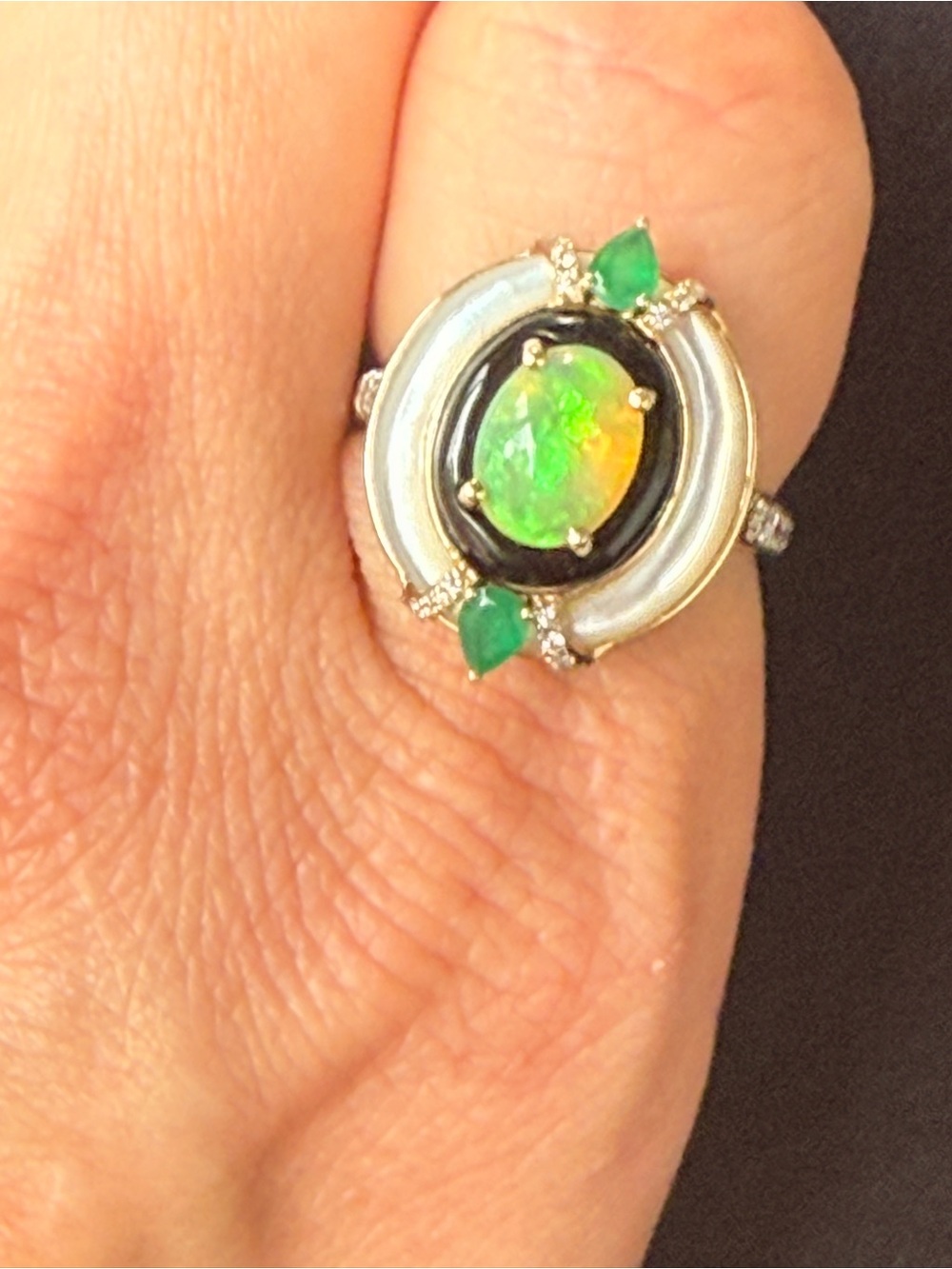 ✨Vintage Asch Grossbardt 14K Gold Opal,
Mother-of-Pearl, Onyx & Emerald Ring Sz8